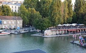 Quai De La Seine